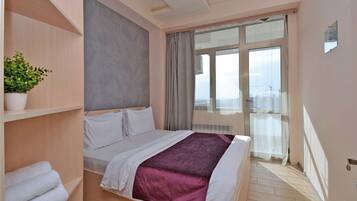 Mørklægningsgardiner, strygejern/strygebræt, gratis Wi-Fi