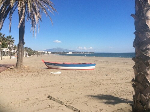 Super location in Estepona marina, Puerto Paraíso