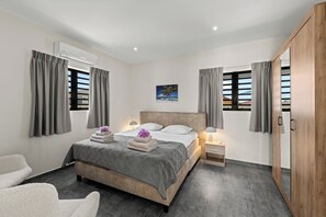 Free WiFi - Villa Cuarenta Y Tres at Mambo Beach (Willemstad)