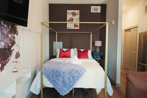 1 habitación y caja de seguridad en la habitación 