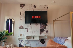 1 Schlafzimmer, Zimmersafe, Bügeleisen/Bügelbrett, WLAN