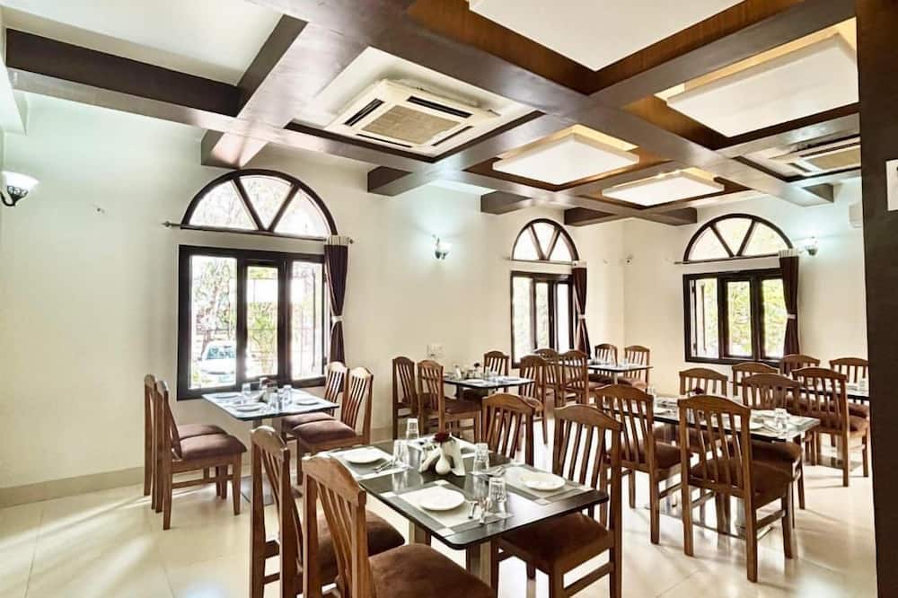 Hotel Kailas Residency By Knight Hotel - Wadali
