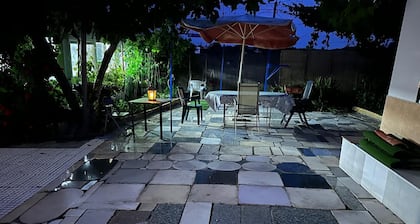 Big and comfortable country house with garden in "Finca La Guindilla" with Pool