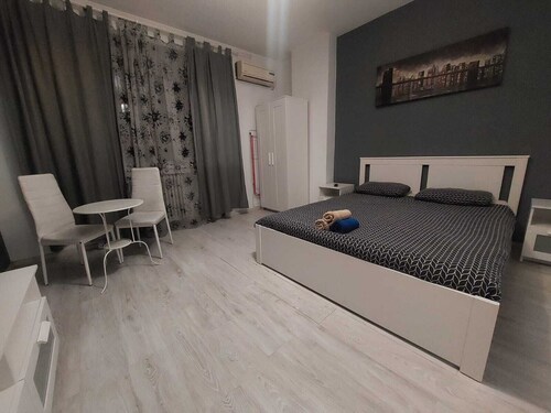 Tudor Apartment Universitate