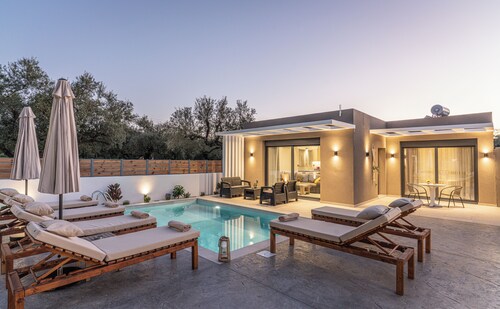 Lumior Villas Lux essence by 'elite'