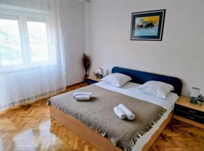 Appartement (Apartment with Mountain View) | 2 slaapkamers, geluiddichte muren, babybedden (toeslag)