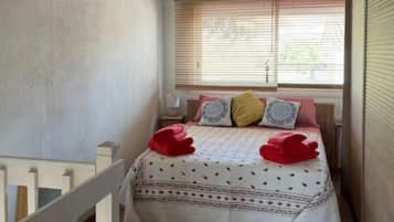 1 slaapkamer, reisbedje, wifi, beddengoed