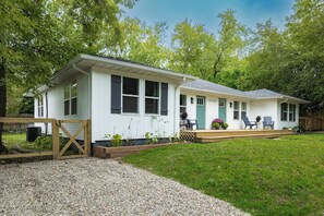 Exterior - (Unit A) Lakeside Home Close To Association Beach! (Lakeside)