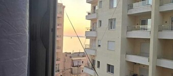 Tirent Apartment - Your Beach Home in Vlorë