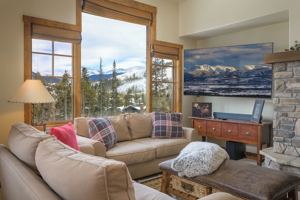 Smart TV, lareira, videogames