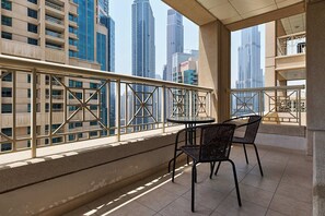 Apartment, Balcony | Balcony - Bellavista-Gracefu-1BR- 29BLVD Burj View (Dubai)