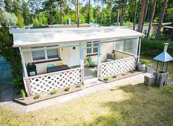 Bungalow mit Terrasse
