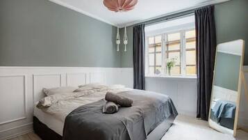 2 soveværelser, strygejern/strygebræt