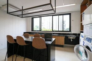 Laundry room - Viva Benx Pinheiros (Sao Paulo)