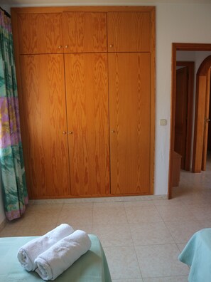 2 Schlafzimmer, WLAN