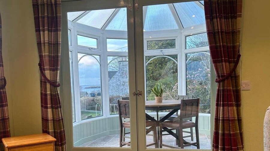 2 Guests - Bbq & Patio - Sea Views
