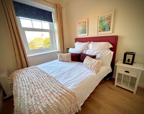 Apartemen | 2 kamar tidur, Wi-Fi gratis, dan seprai linen