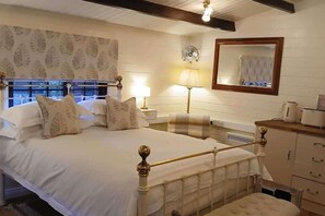 1 bedroom, free WiFi, bed sheets - Tranquil Lodge Retreat in Southampton (Southampton)