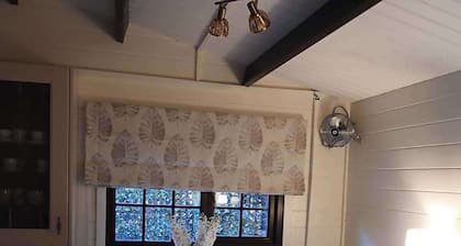 Tranquil Lodge Retreat in Southampton