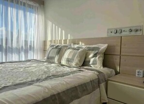 2 bedrooms, iron/ironing board, travel crib, WiFi
