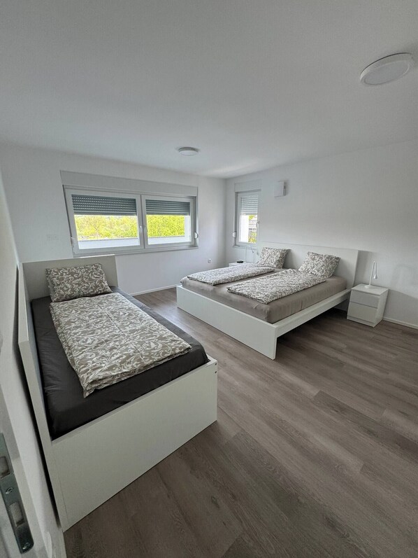 2 bedrooms, WiFi, bed sheets