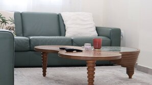 Apartment, 2 Schlafzimmer, barrierefrei, Raucher | Wohnzimmer