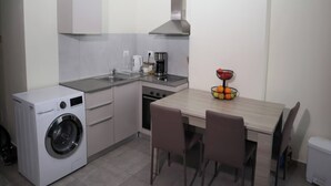 Apartment, 2 Schlafzimmer, barrierefrei, Raucher | Eigene Küche