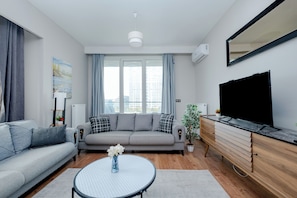 Basic Condo, Balcony, City View | Living area - LUX RESIDENCE 2 ROOMS 1 SALOON (Istanbul)