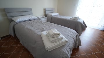 2 Schlafzimmer, Bügeleisen/Bügelbrett, Reisekinderbett, kostenloses WLAN