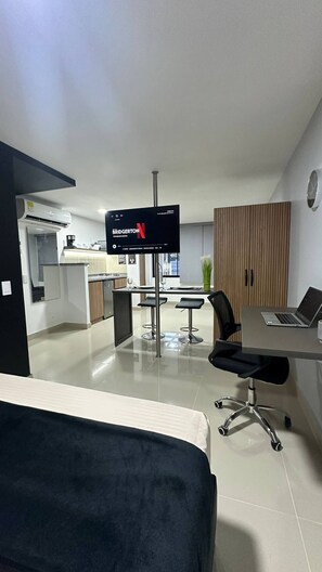 Interior - I Promise You’ll Want to Come Back – Very Close to MallPlaza" (Cali)