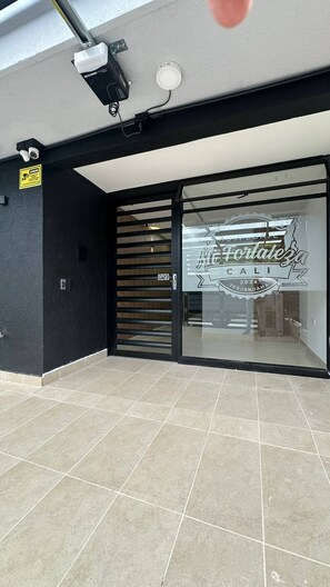 Exterior detail - I Promise You’ll Want to Come Back – Very Close to MallPlaza" (Cali)