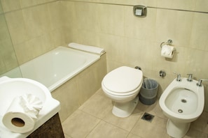 Towels, soap, shampoo, toilet paper