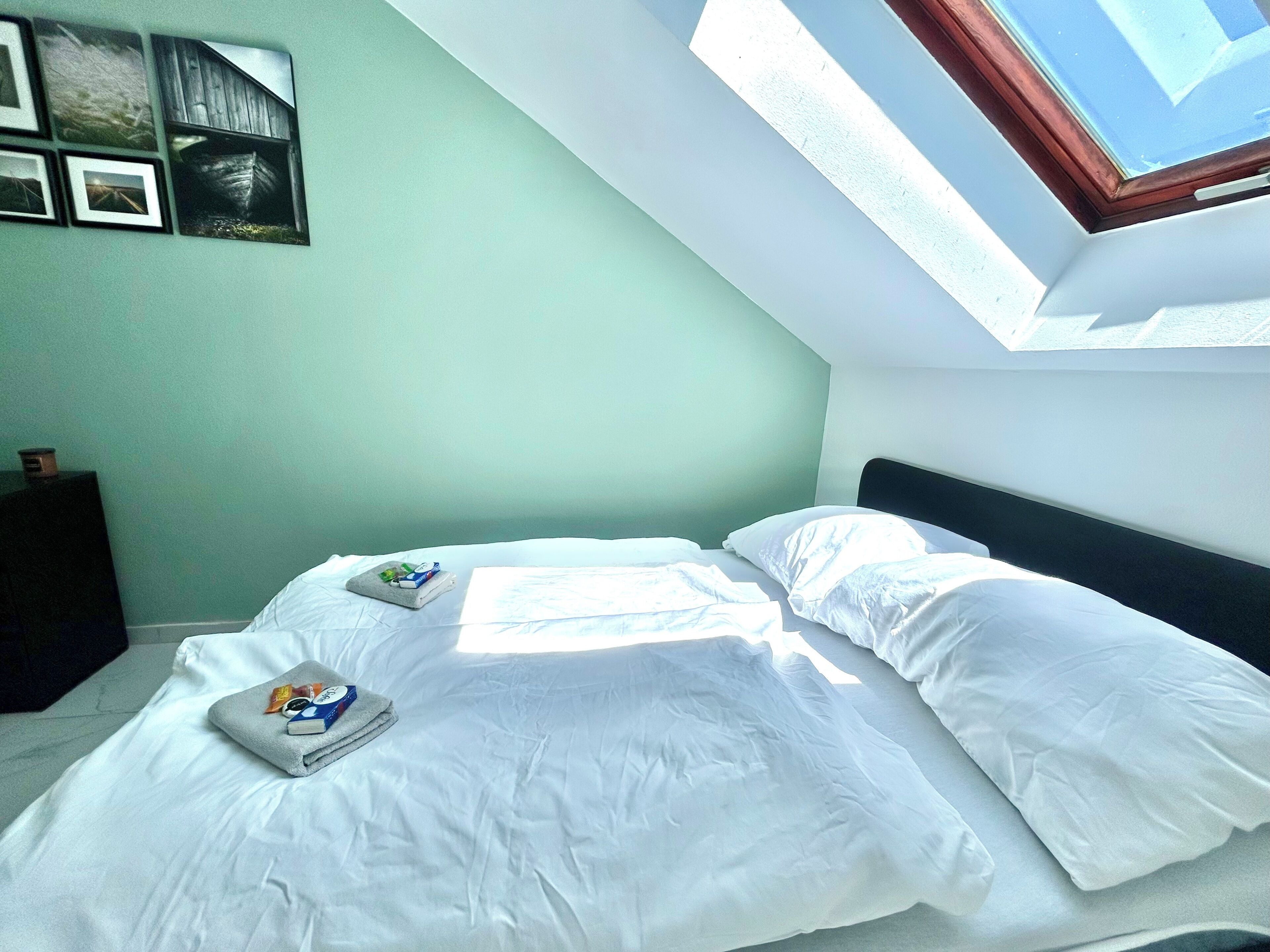 1 室のベッドルーム、インターネット、ベッドシーツ