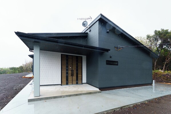 Front of property - CS RESORT (Miyakejima)