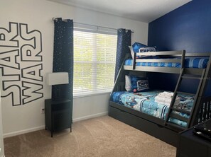 3 多间卧室、熨斗/熨衣板、免费 WiFi、床单