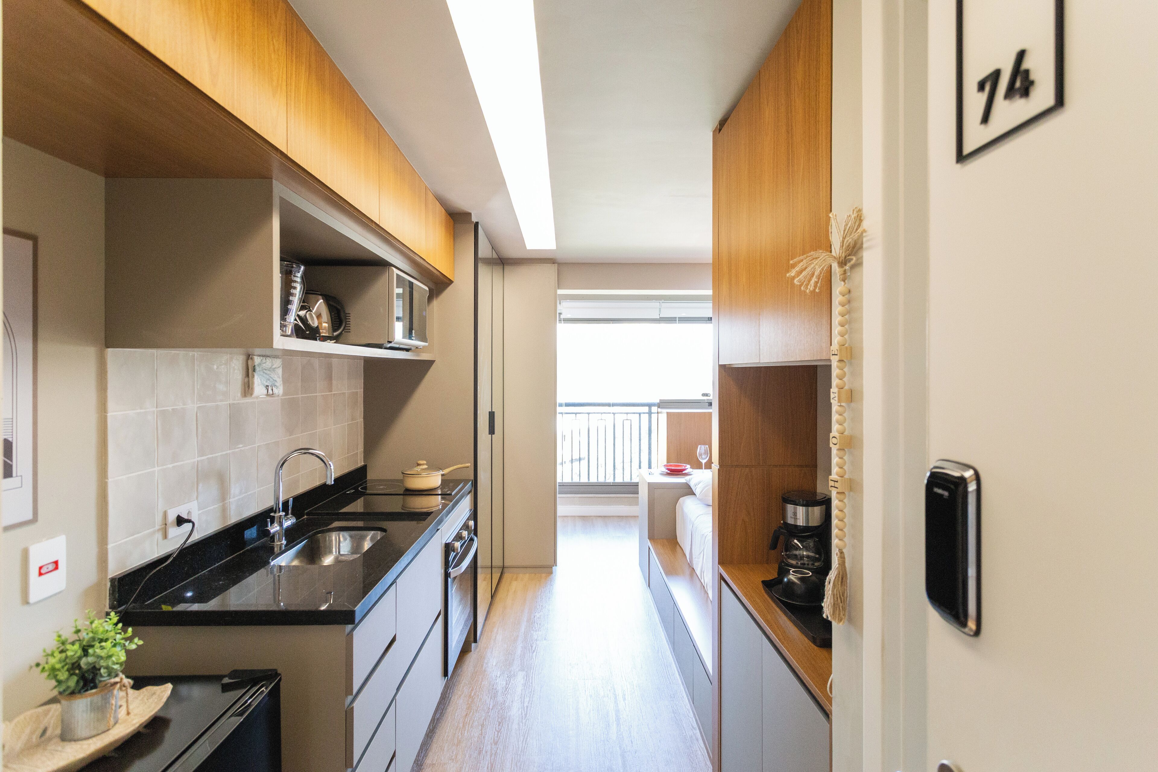 Estúdio | Cozinha privada | Micro-ondas, talheres/pratos/utensílios de cozinha