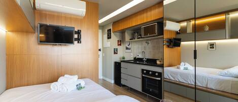 Studio | Pimennysverhot, silitysrauta/-lauta, ilmainen Wi-Fi