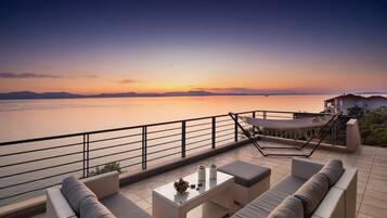 Vila, para fumantes | 3 quartos