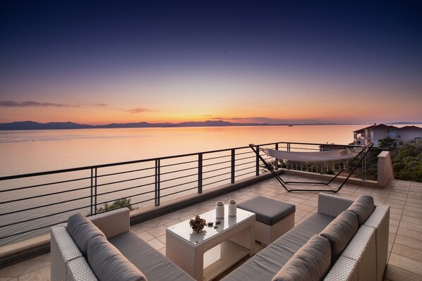 3 bedrooms - Sea Whisper Villa Peloponnese (North Kynouria)