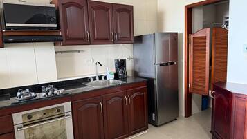 Deluxe Apartment | Private kitchen