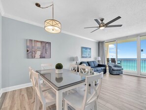 Apartment, Mehrere Betten (Majestic Beach Towers 1-503) | Speisen