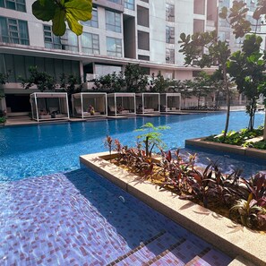 15 outdoor pools - The Robertson Residence KL (Kuala Lumpur)