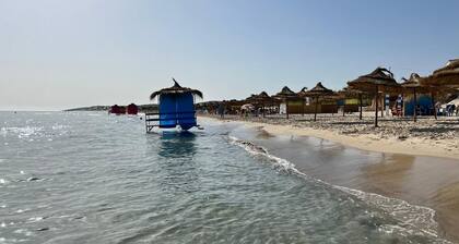 100M from the superb Chat Mami beach, Résidence le Marin Appart Saphir