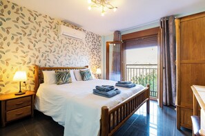 4 Schlafzimmer, Bügeleisen/Bügelbrett, WLAN, Bettwäsche