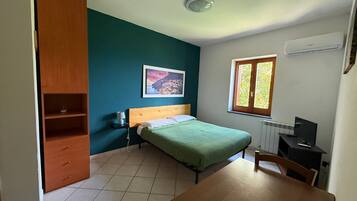 Doppel- oder Zweibettzimmer, Meerblick