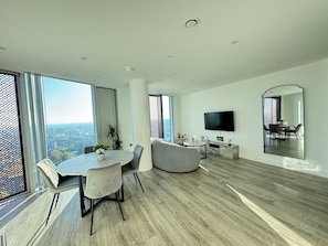 Apartment | Living area - Manchester Oasis - Modern 3 Bedroom Apartment (Manchester)