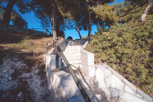 Beachfront Villa – Just 40 Steps from your Private Beach