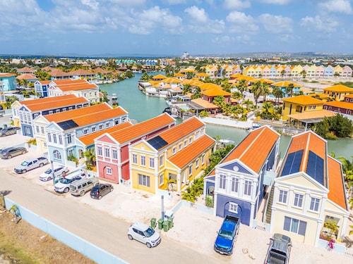 Tropical Comfort in the Heart of Bonaire!