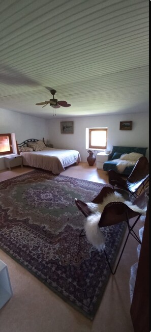 1 bedroom, iron/ironing board