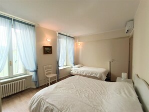 1 chambre, bureau, accès Internet